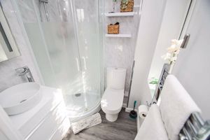 Photo 17- click for photo gallery